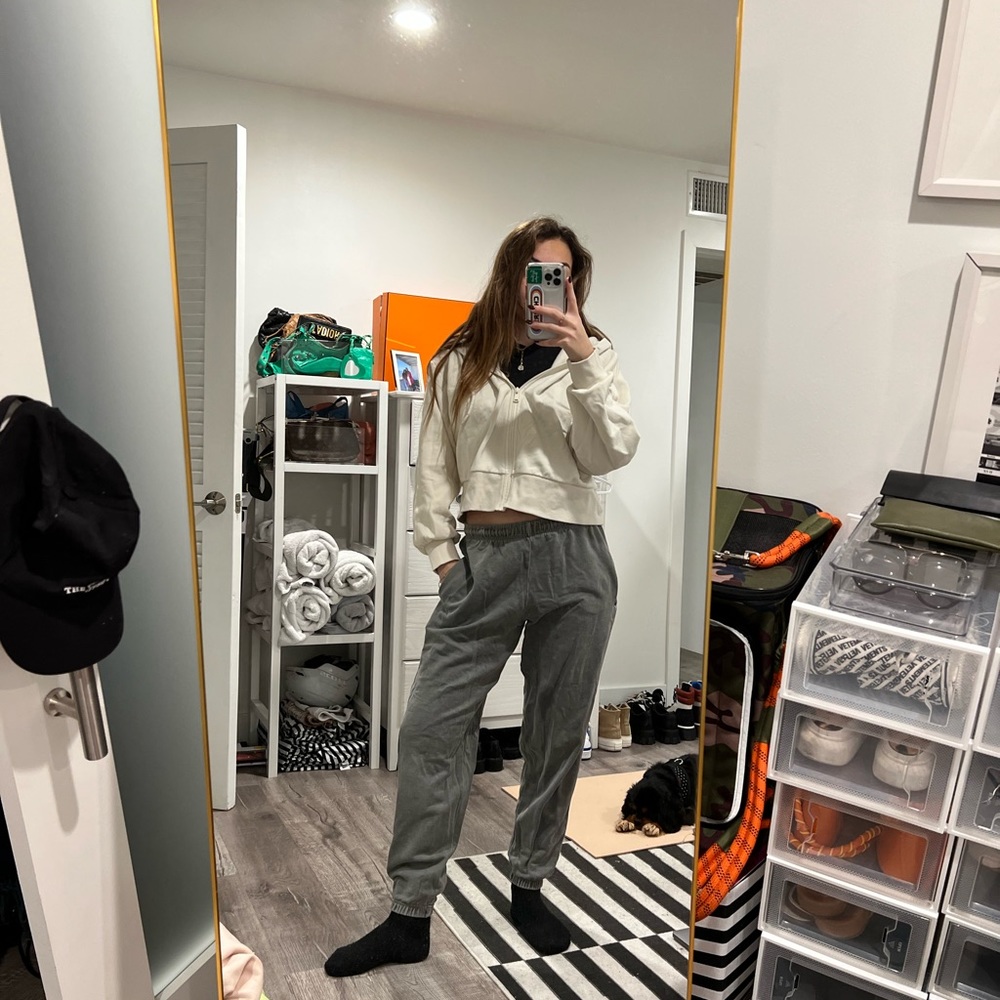 Erewhon Sweatpants